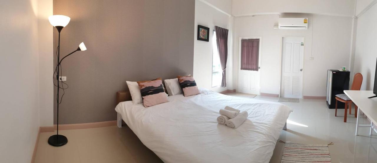 Prinya House ปริญญา เฮ้าส์ Aparthotel Ban Huai Kapi Kültér fotó